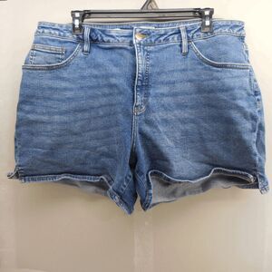 Ava & Viv High Rise Midi Cuffed Jean Denim Blue Shorts Stretch Size 20 40"x5"